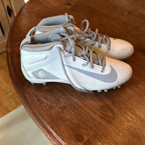Nike Huarache Seven Lacrosse cleats, hardly worn!